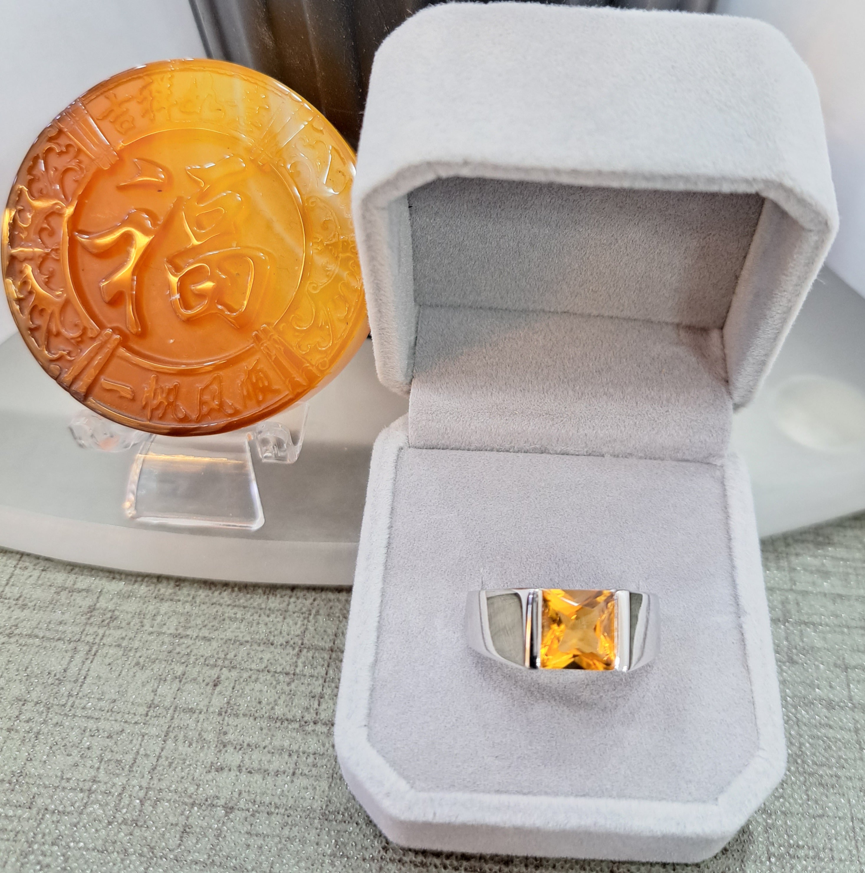 Classic Citrine Ring