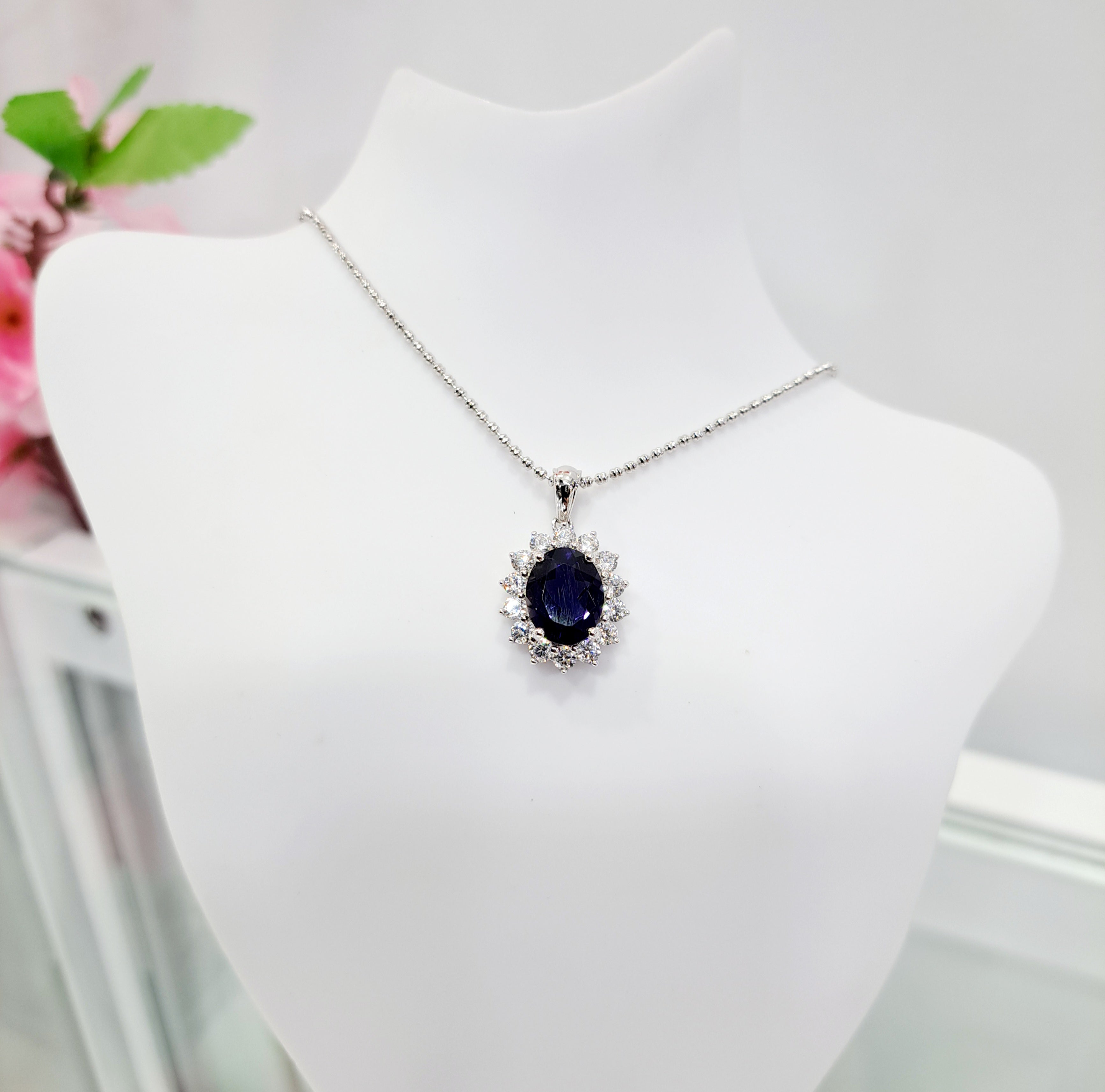 Elegant Iolite with Scintilli Pendant