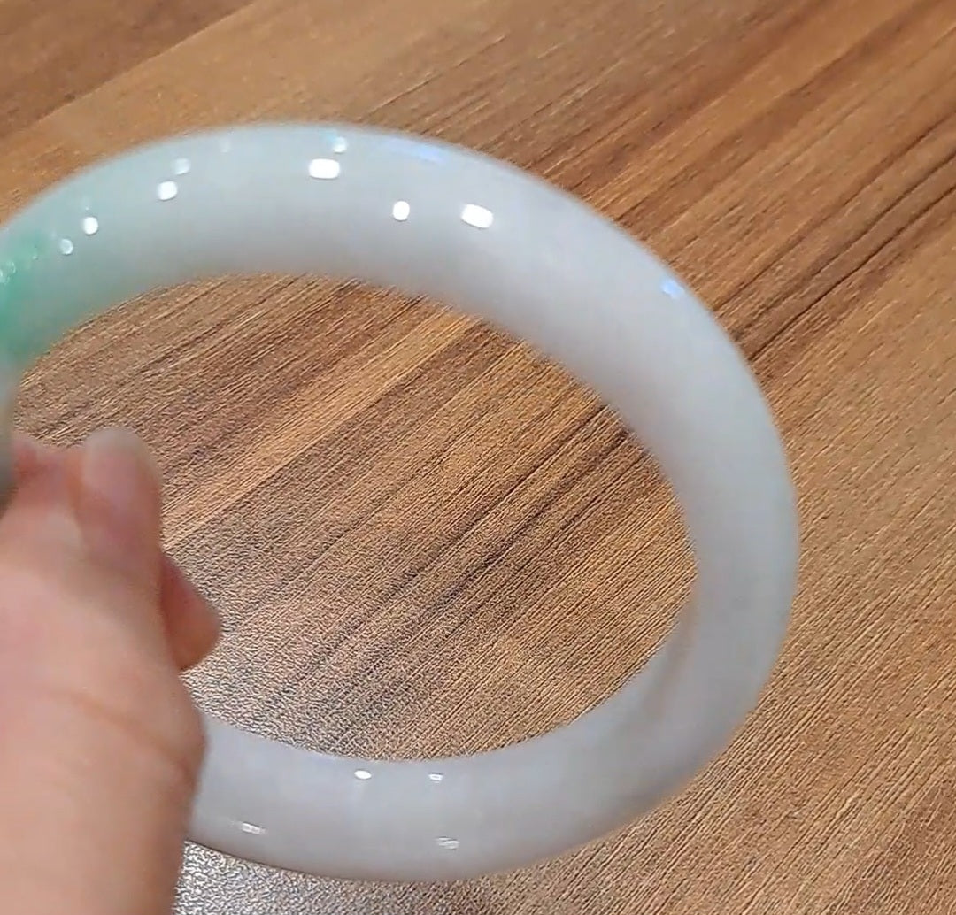 Jadeite Jade Bangle