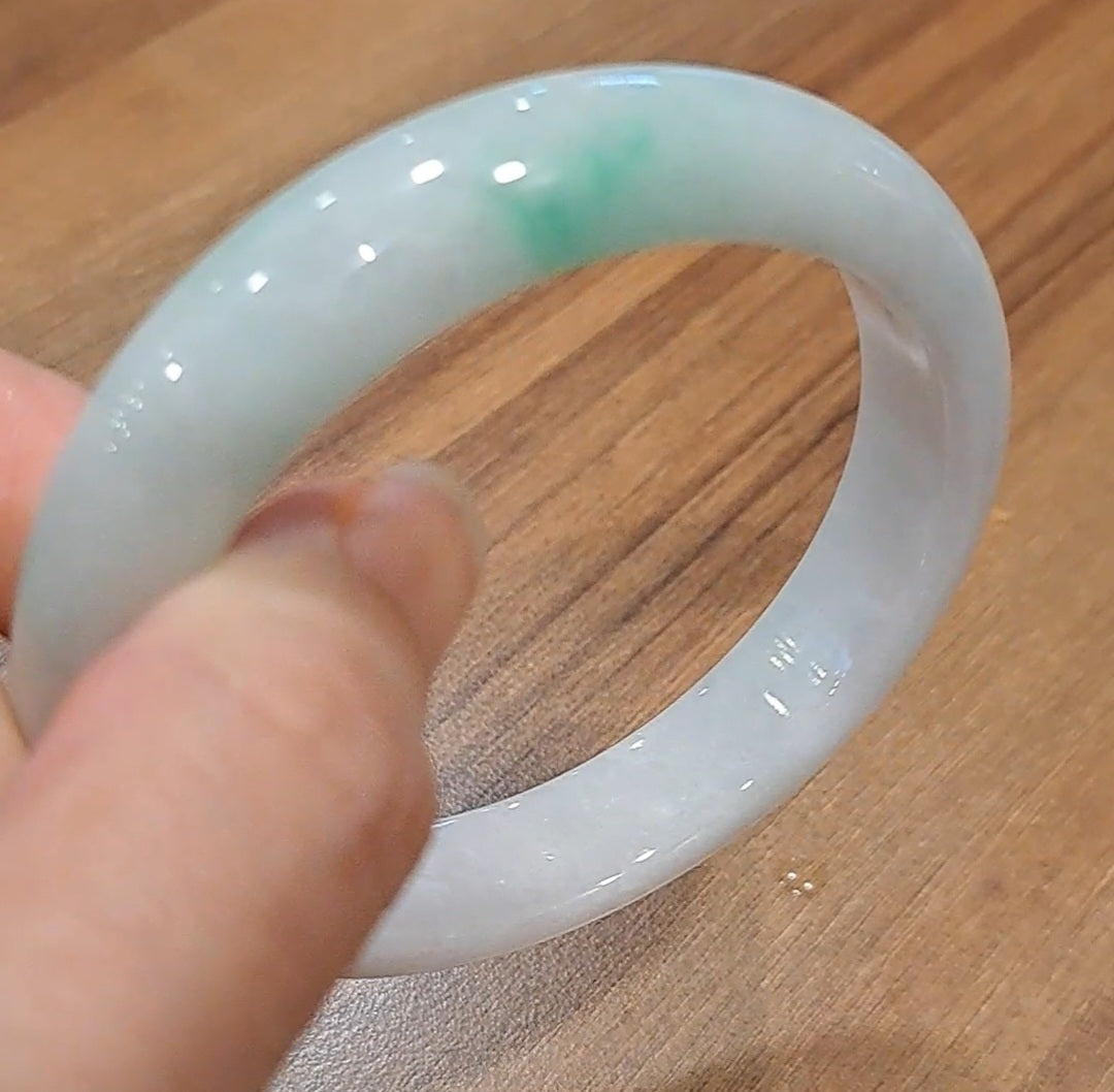 Jadeite Jade Bangle