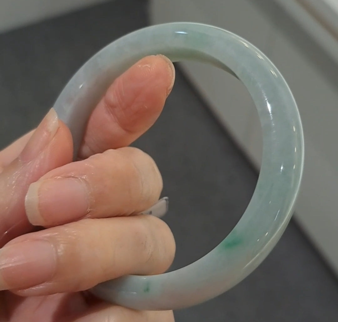 Jadeite Jade Bangle