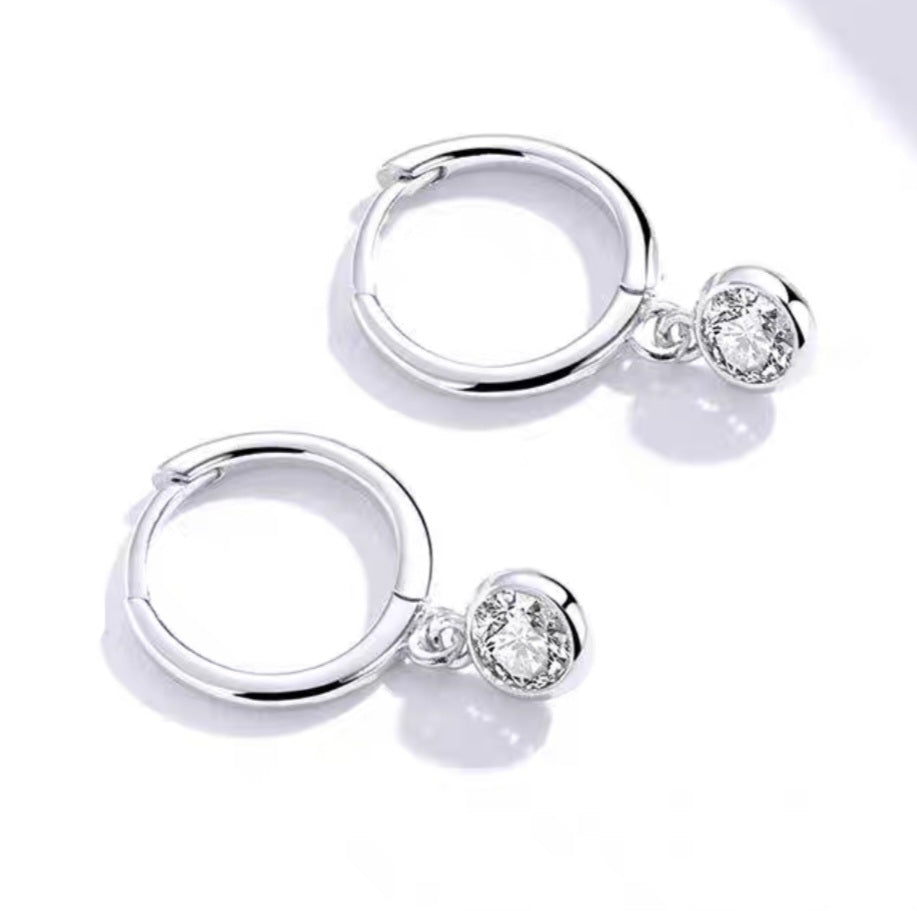 Huggies Hoop Scintilli Earrings