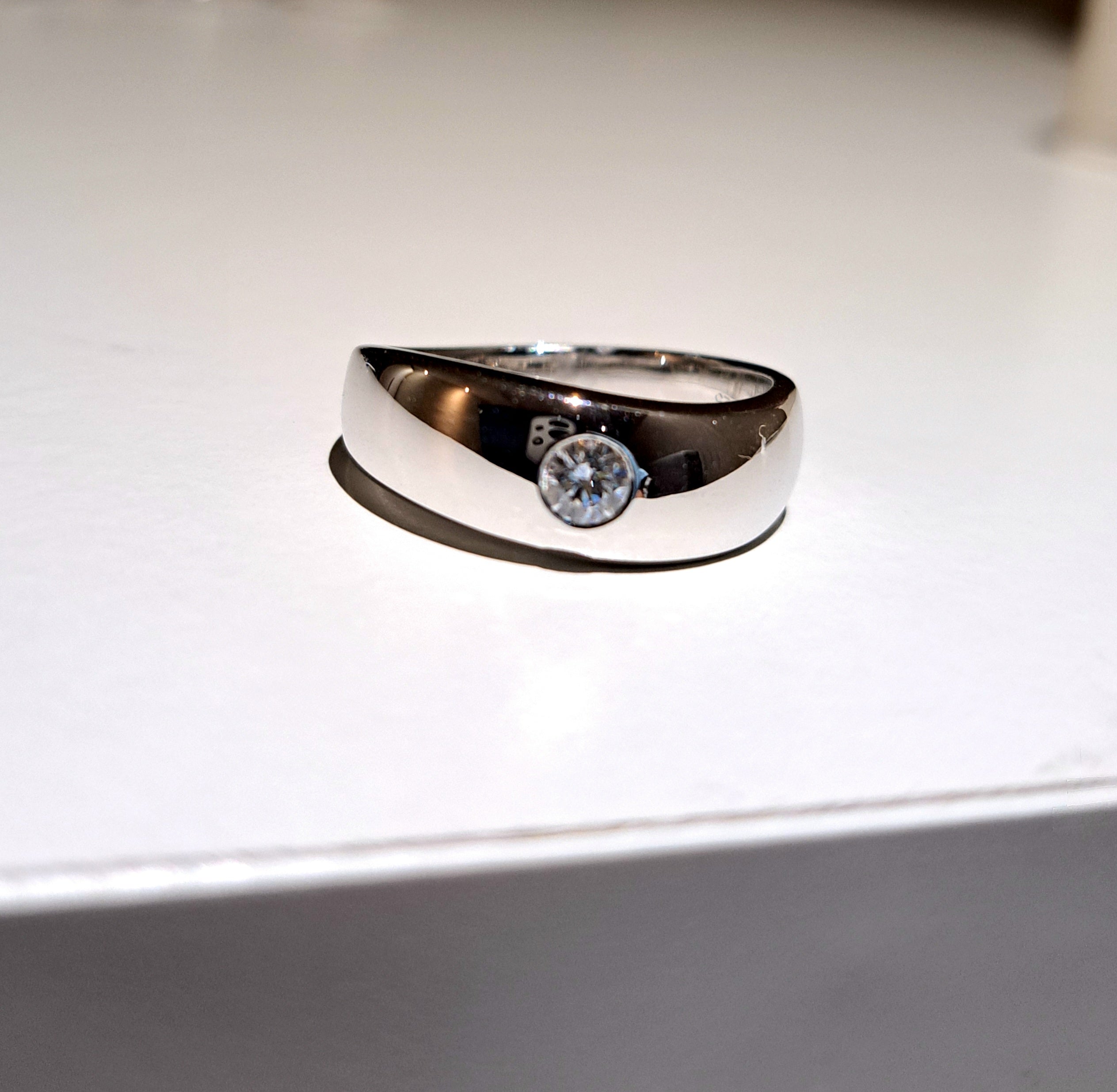 Classy Bezel with a wave Simulated Diamond Ring