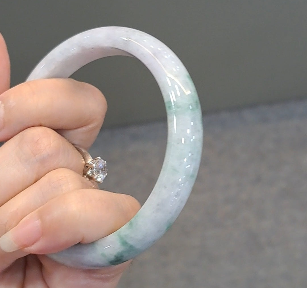 Jadeite Jade Bangle