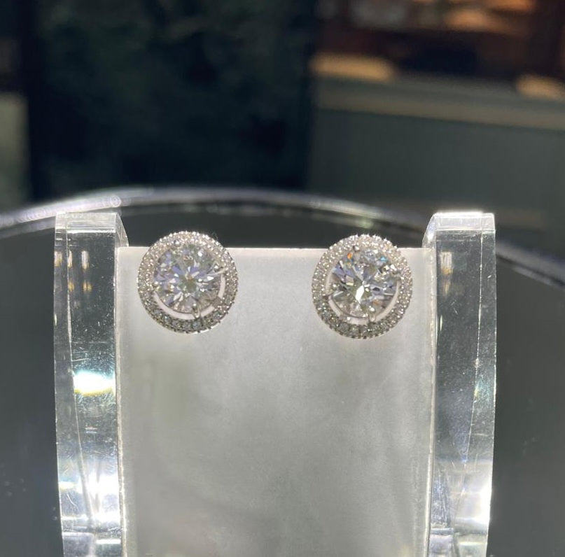 1.25 carats Halo Scintilli Earrings