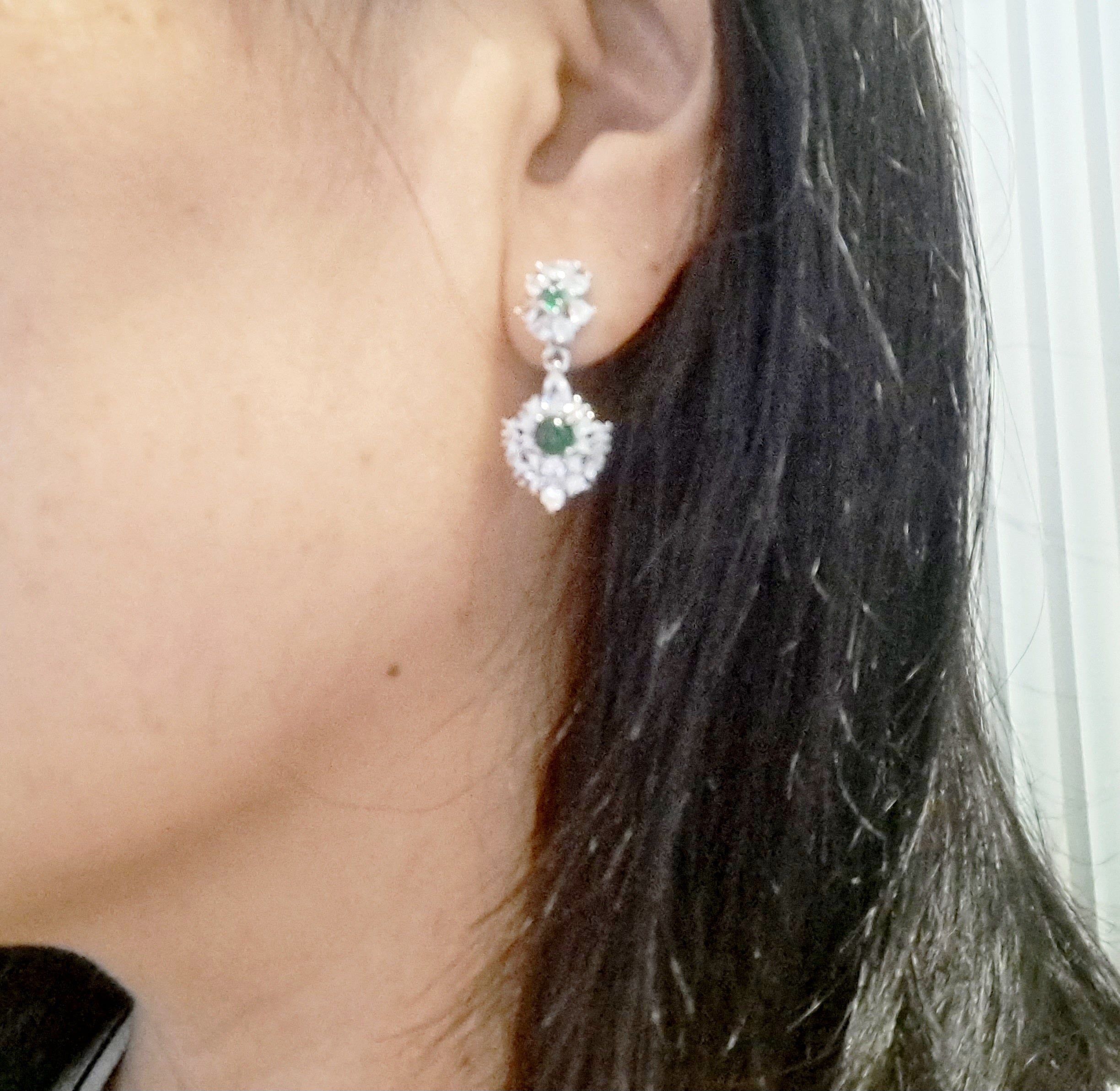 Sophisticated Jade Dangling Earrings