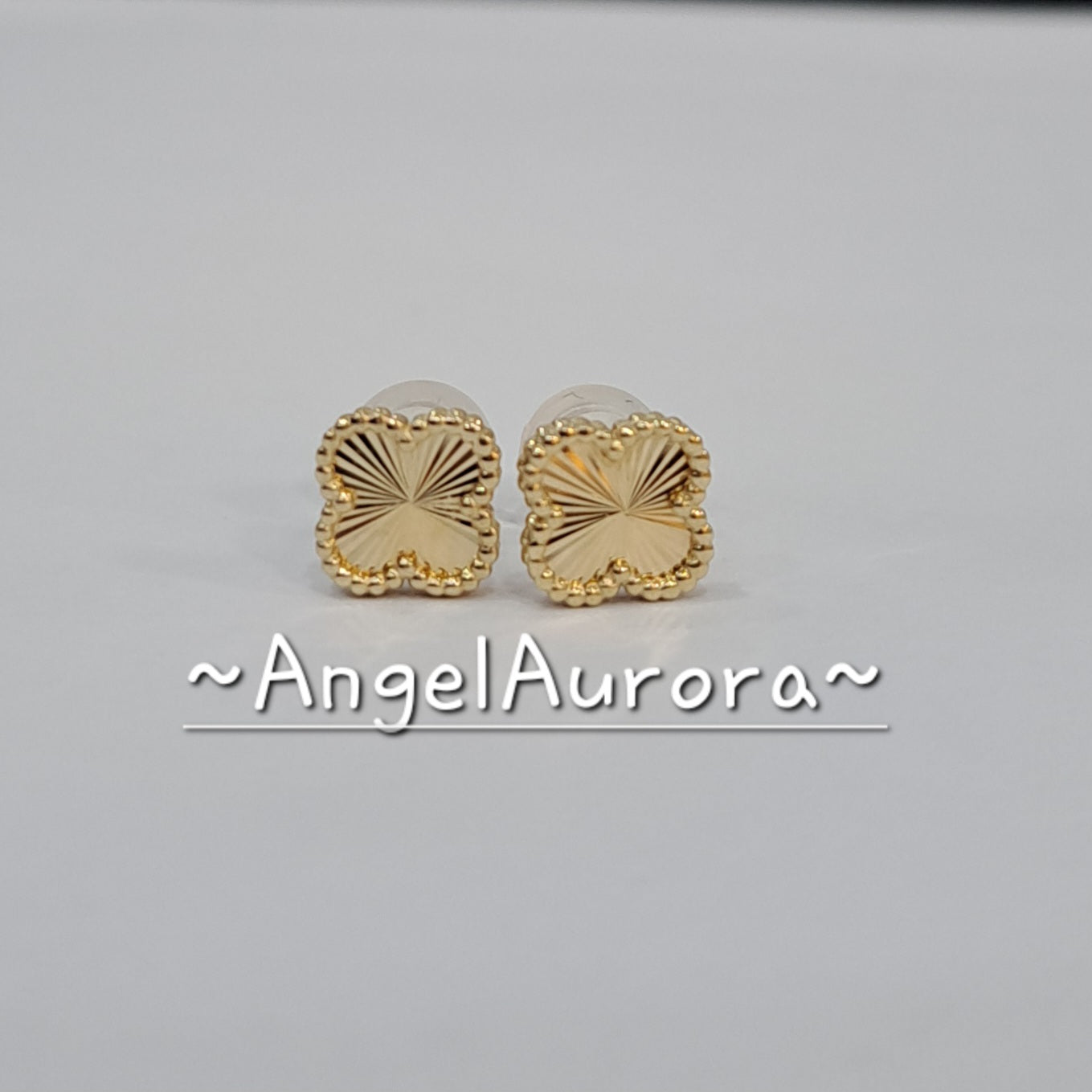 Gold Clovers Earrings