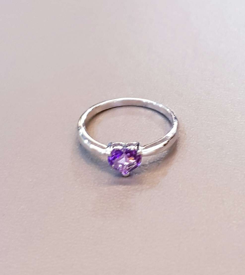 Heart Shape Amethyst Ring