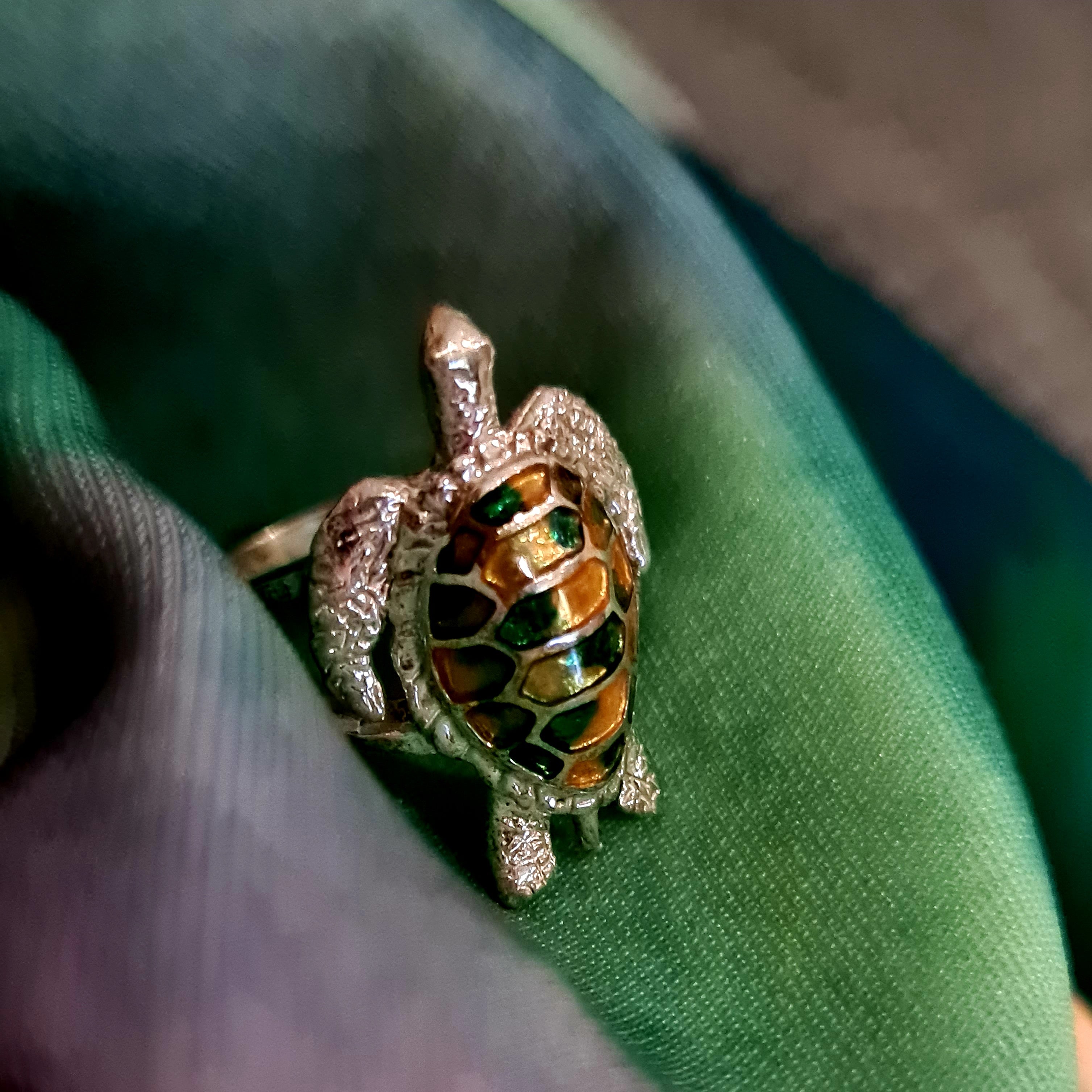 Pure silver deals turtle ring