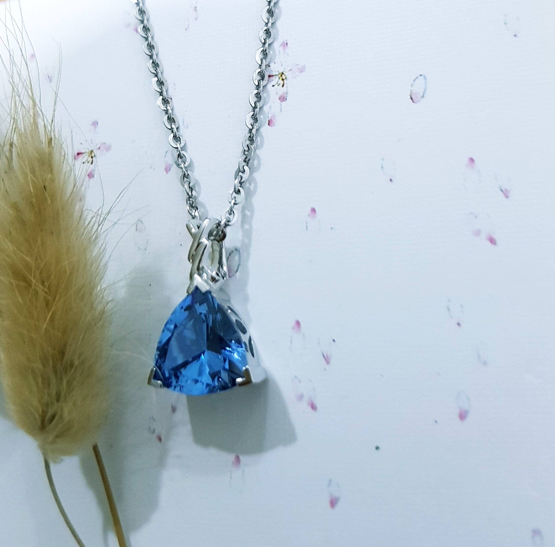 Trigonal Aquamarine Pendant