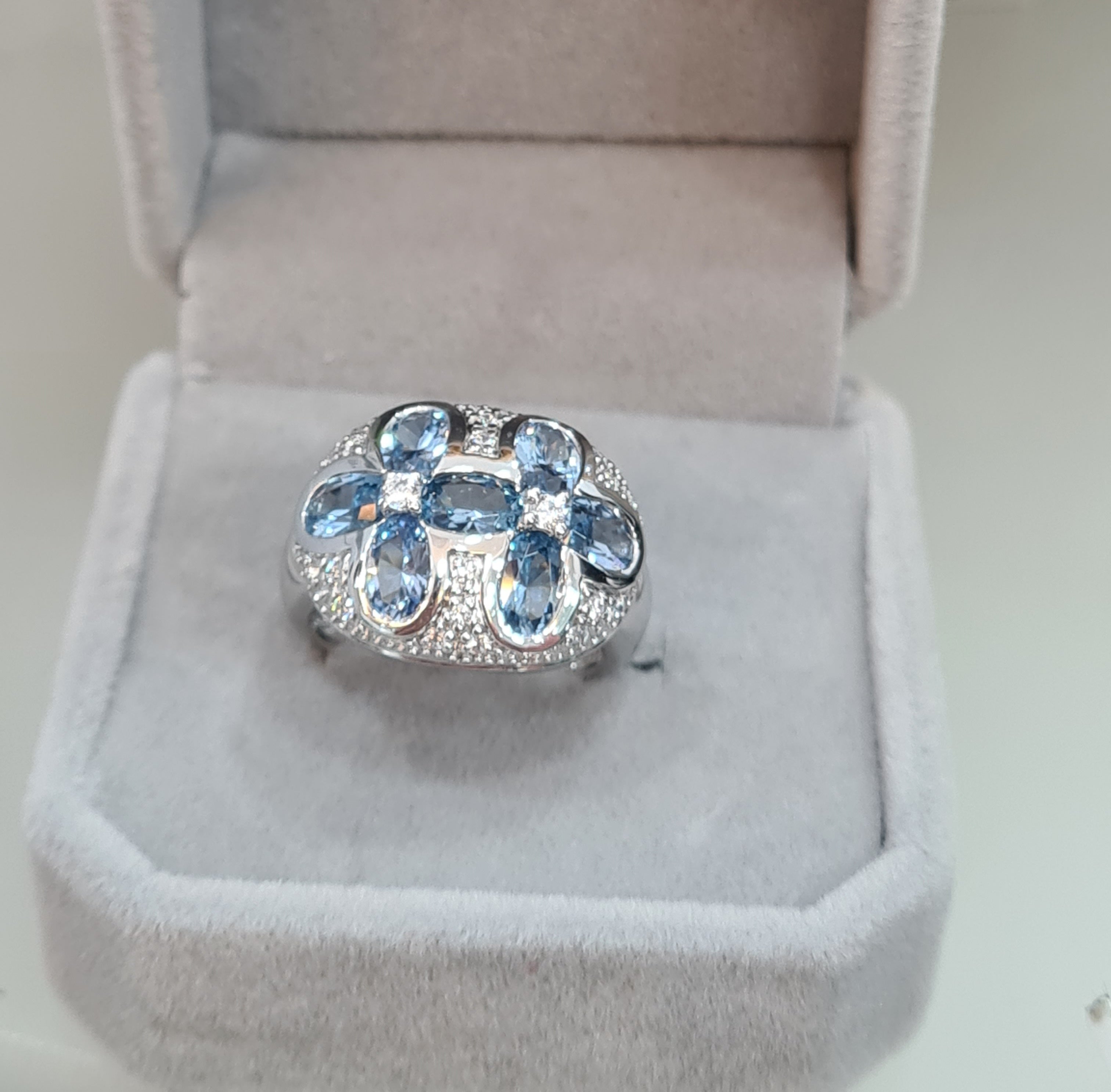 Floral Aquamarine Surround with Scintilli Ring