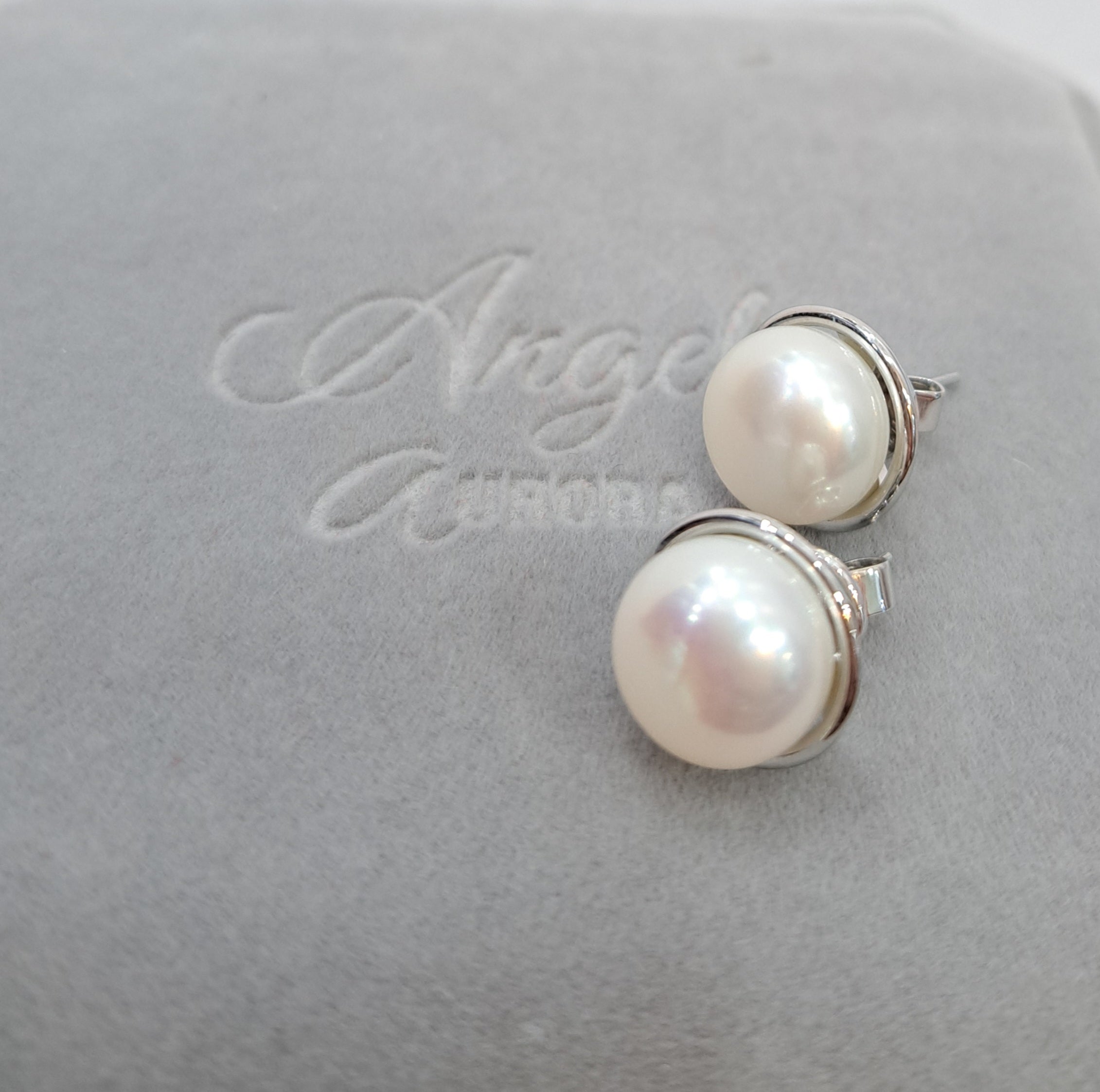 Modern Bezel Pearl Earrings